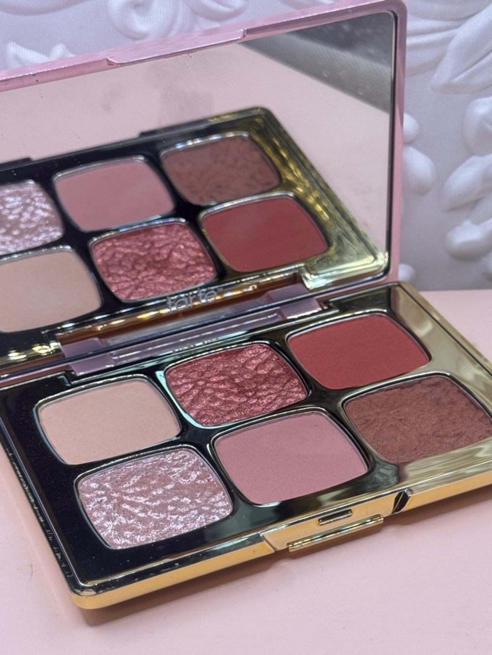 Tarte ‘maracuja juicy’ 6 color amazonian clay eyeshadow palette